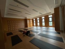 -LU YOGA（露瑜伽）专业瑜伽馆