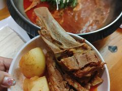 -喇喇排骨火锅·传统韩式脊骨汤(望京西园总店)