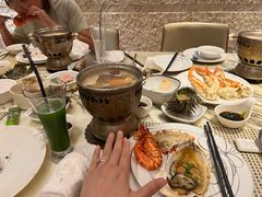 -雍和会海鲜姿造自助(湖东路店)