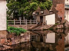 -丝绸小镇荻港古村