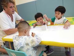 -子悦童萌国际托育中心(珠江新城店)