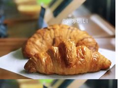 法式香酥可颂-星巴克(洛阳中州路王府井店)