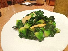 -耶里夏丽·丝路国际·新疆餐厅(浦东区东方路店)
