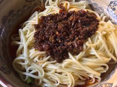 -雷祖芳老妈蹄花店