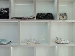 -翰皇直营洗衣洗鞋(望京鹿港店)