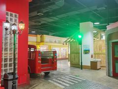 -成都星期8小镇(江宁南路店)