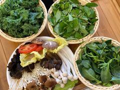 -彩虹坊火锅(宁穿路店)