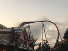 -七彩云南欢乐世界