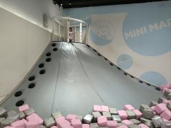 -MINI MARS KIDS CLUB亲子家庭中心(长宁天山店)