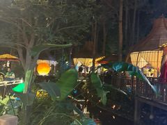 -二荆条·蜀鲜汇城市森林火锅