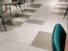 -港丽餐厅(杭大店)