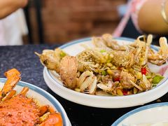 -三妹小龙虾·黄油蟹(华侨城总店)