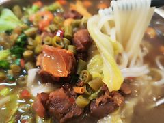 -卓雅桂林米粉