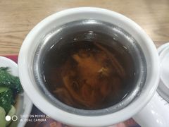 茶树菇炖龙骨汤-72街荷叶饭(三元里店)