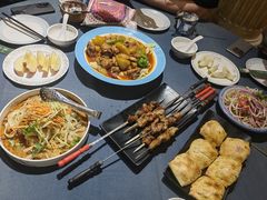 -伊带伊路新疆美食府(呼家楼店)