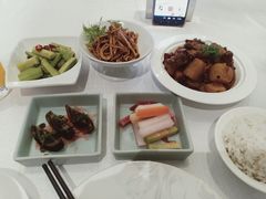 -海源北999中餐厅·昆明龙达温德姆花园酒店