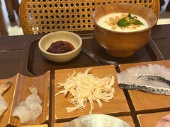 -银米·云南传统过桥米线(双廊黑金冠店)