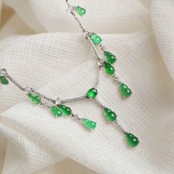 -北京七彩云南翡翠珠宝旗舰店(月坛店)