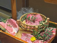 -山川小町·极番烧肉(新地假日广场店)