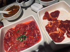 -海底捞火锅鲜切牛肉主题店(长寿路店)