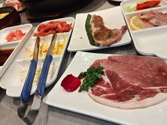 -山焱·炭火自助烤肉(周浦万达店)