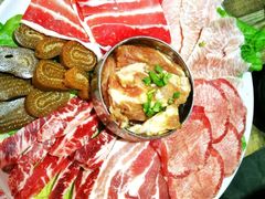 -哈哈碳都·牛肋条无限自助烤肉(台江万达店)