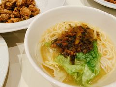 -吴淞口国际邮轮码头-停车场