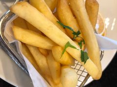 -WOLFGANG PUCK KITCHEN & BAR(迪士尼小镇店)