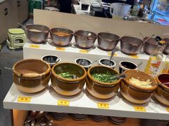 -巴卤社老火锅(财富店)