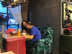 大堂-愉肴麻辣香锅(中山路店)