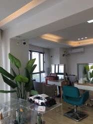 -E.L.K造型momopark店