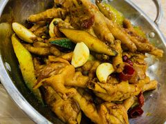 -江城燕子大排档(江汉路步行街店)