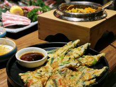海鲜饼-明洞阿姨·韩式酱蟹烤肉·创意料理(三元桥店)