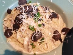 -JINNS锦时 steak&pizza(浸信会礼拜堂旧址店)