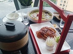 -柒园·三十年创意杭帮菜(龙湖滨江天街店)