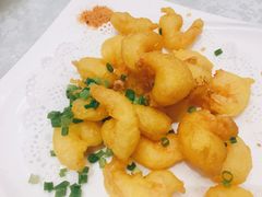 软炸虾仁-闫府私房菜·百年鲁菜(恒隆店)