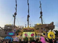 -乐华城·88度温泉乐园