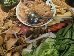 -滇铺子·云南特色菜·鲜花野菜季(曲靖万达店)