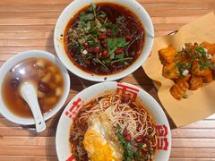 -周小波重庆小面·重庆名小吃(邹容路店)