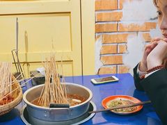 -马路边边串串香(大成路店)