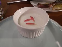 -Golden Lily河内巴黎法越料理餐厅(建国西路店)