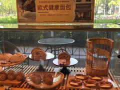 面包甜点陈列柜-巴黎贝甜(印象城店)