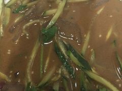 -雪乡人家东北菜·铁锅炖一切(高斯路店)