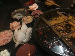 -岗上渣渣老火锅(两路口店)