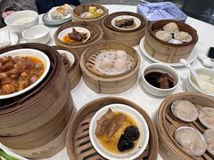 -万龙洲海鲜(大兴绿地缤纷城店)