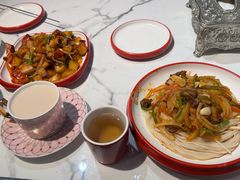 -欧提汗·新疆餐厅·清真(银都路店)