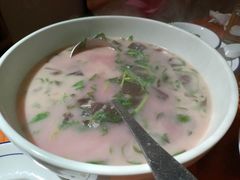 芫菜皮蛋汤-湘辣欢·湖南家常小馆
