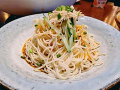 鸡丝凉面-成都娃娃花园餐厅 (南艺旗舰店)