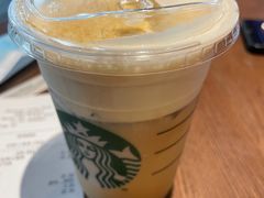 -星巴克臻选(周浦万达店)