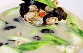 Steamed Fresh Scallop in Superior Broth